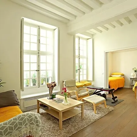 Luxurious In Le Marais Parigi